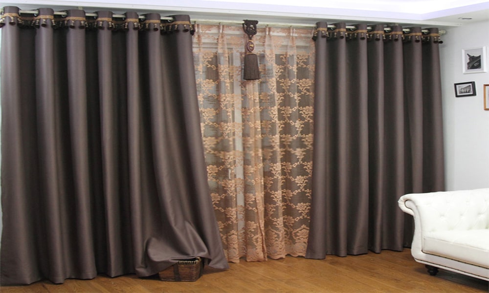 5 Different Ways to Use Soundproof Curtains in Your Space